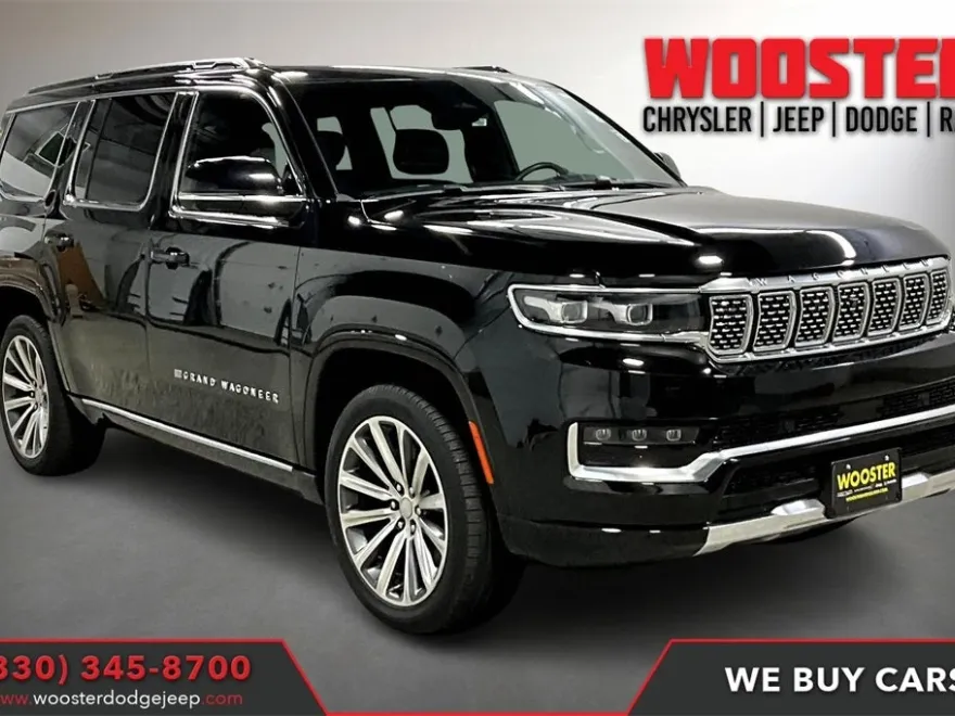 2023 Jeep Grand Wagoneer II photo 1