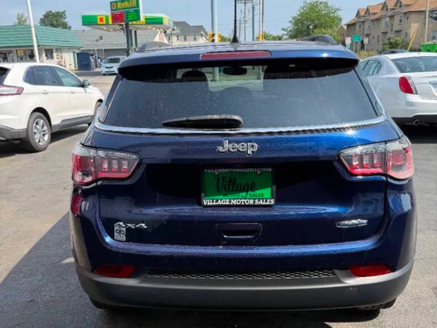 2017 Jeep Compass North Edition Latitude photo 1