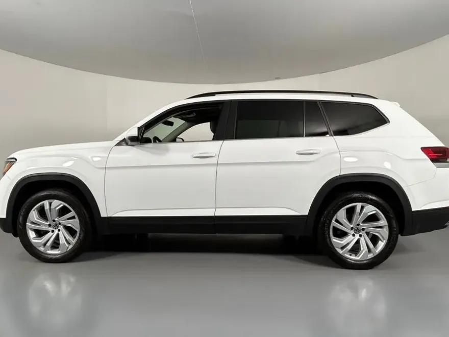 2022 Volkswagen Atlas V6 SE Technology photo 1
