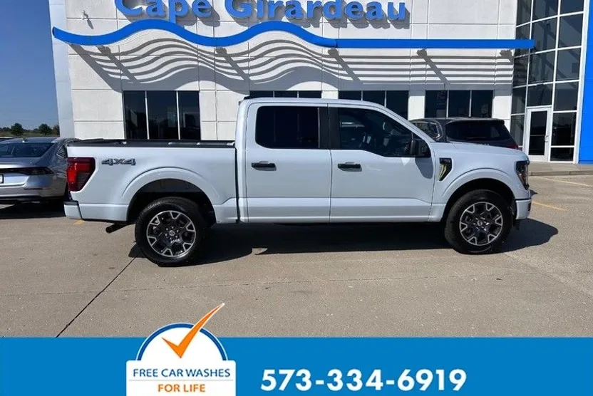 2025 Ford F-150 STX photo 1