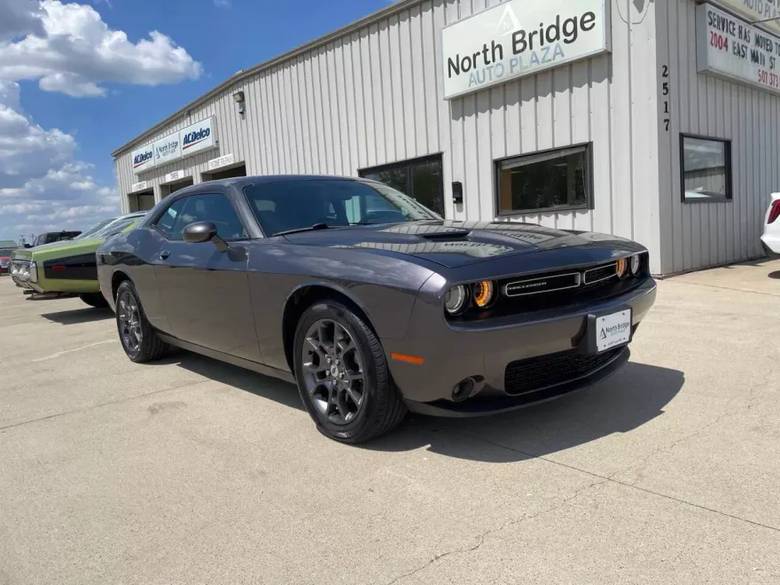 2018 Dodge Challenger GT photo 1