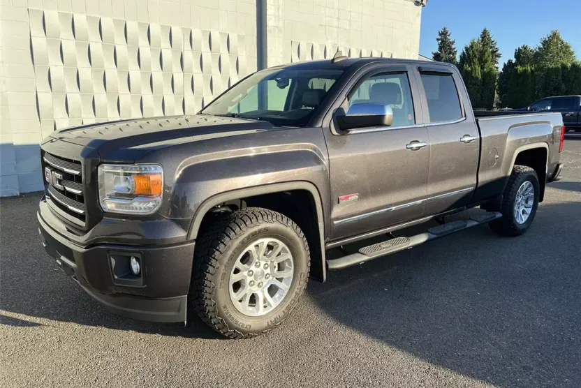 2015 Gmc Sierra 1500 SLE photo 1