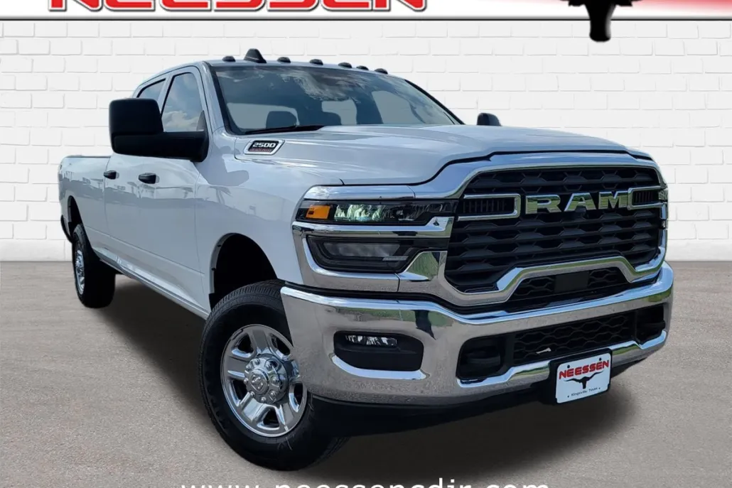 2025 Ram 2500 Tradesman photo 1