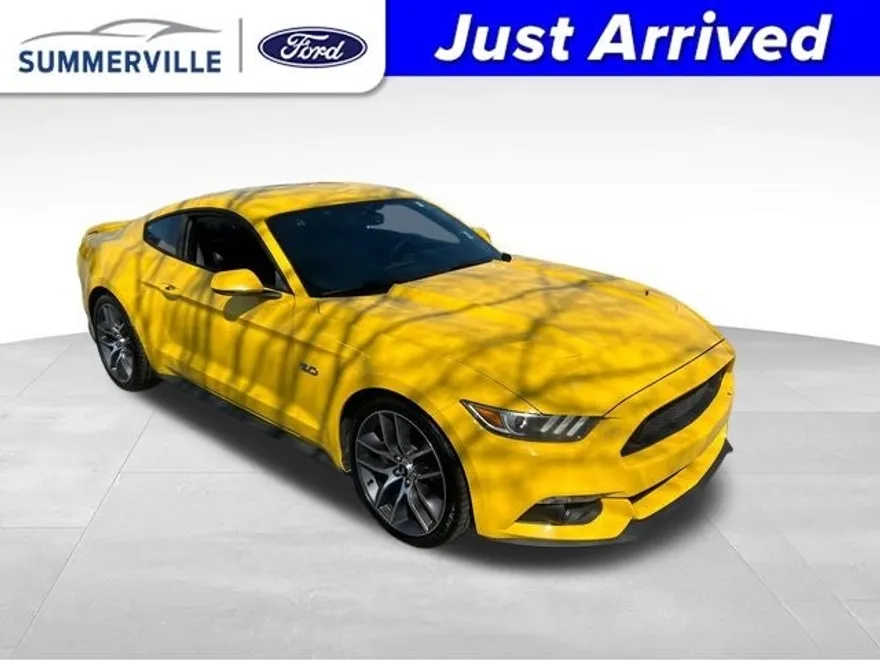 2015 Ford Mustang GT Premium photo 1