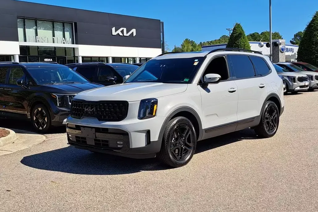 2025 Kia Telluride SX X-Line photo 1