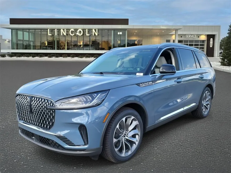 2025 Lincoln Aviator Premiere photo 1