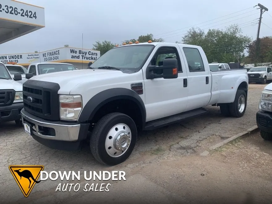 2010 Ford F-450 XLT photo 1