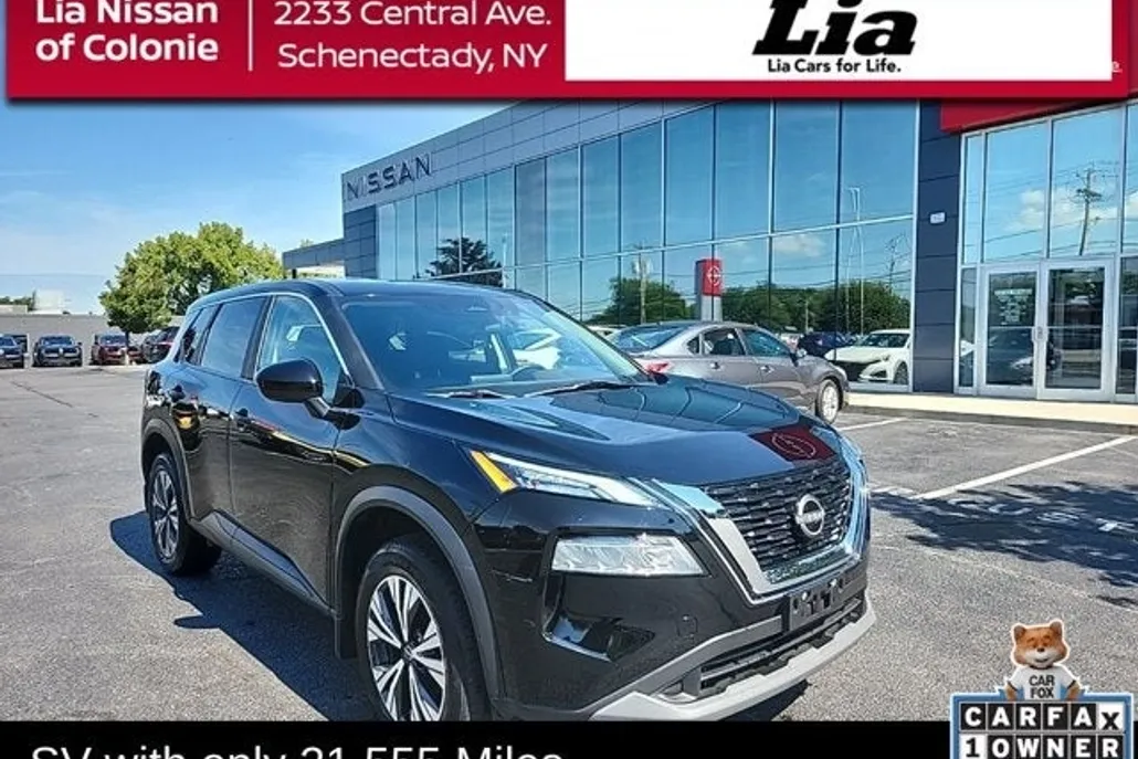 2023 Nissan Rogue SV AWD photo 1
