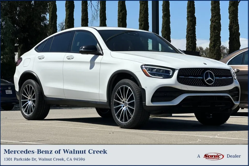 2022 Mercedes Benz GLC 300 4MATIC Coupe photo 1