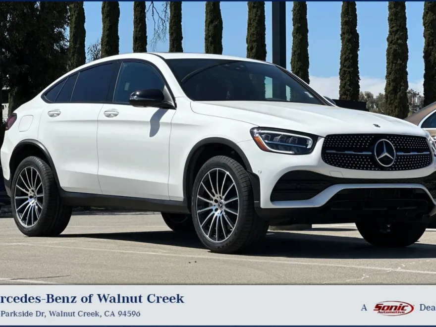 2022 Mercedes Benz GLC 300 4MATIC Coupe photo 1