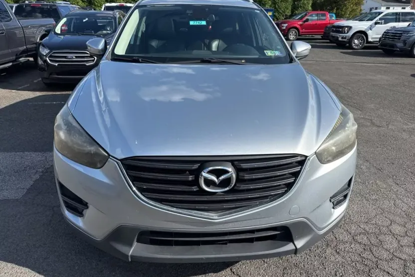 2016 Mazda CX-5 Grand Touring photo 1