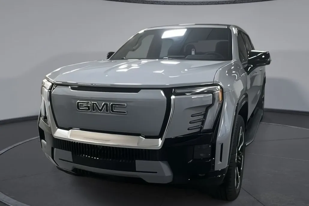 2025 Gmc Sierra EV photo 1