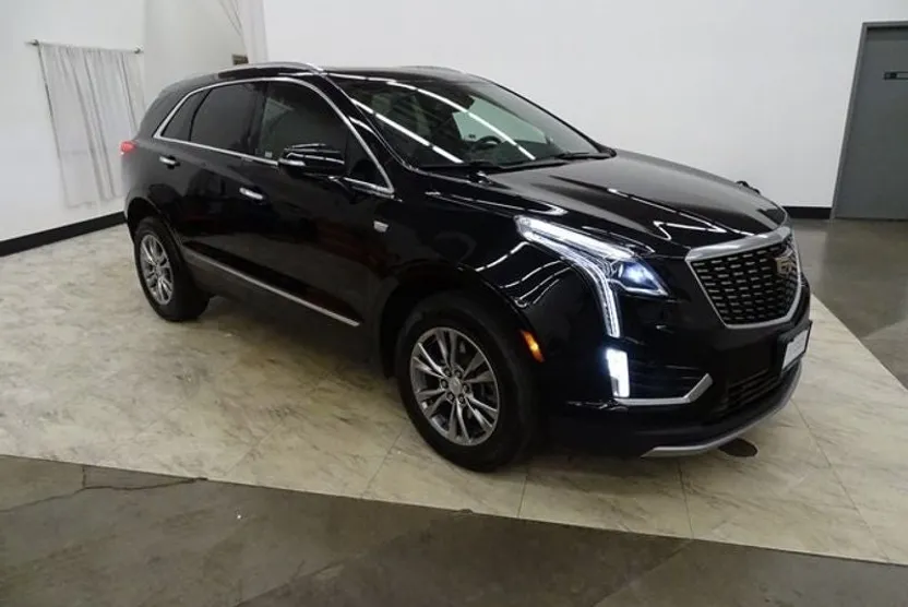 2022 Cadillac XT5 Premium Luxury photo 1