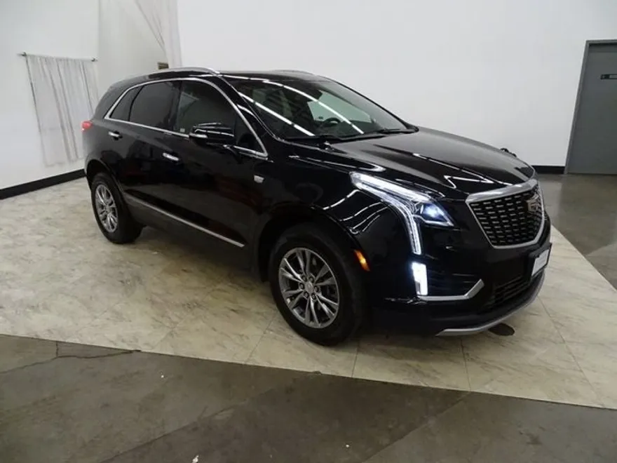 2022 Cadillac XT5 Premium Luxury photo 1