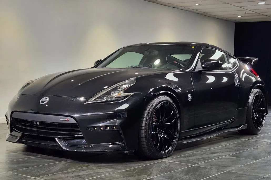 2017 Nissan 370Z Nismo Tech photo 1