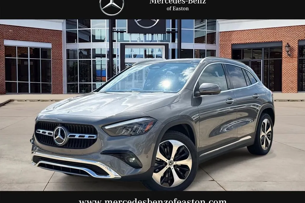 2026 Mercedes Benz GLA 250 4MATIC photo 1