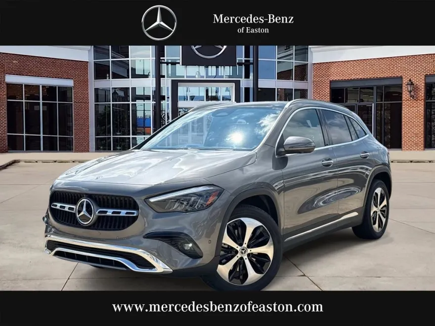 2026 Mercedes Benz GLA 250 4MATIC photo 1