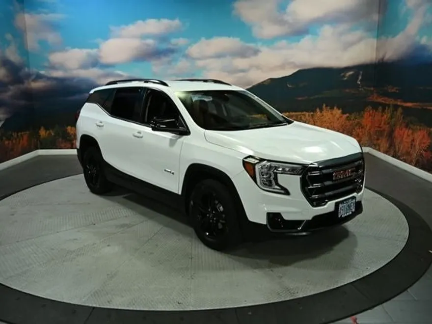 2023 Gmc Terrain AT4 photo 1