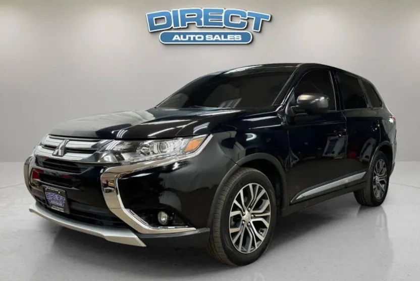 2018 Mitsubishi Outlander ES photo 1