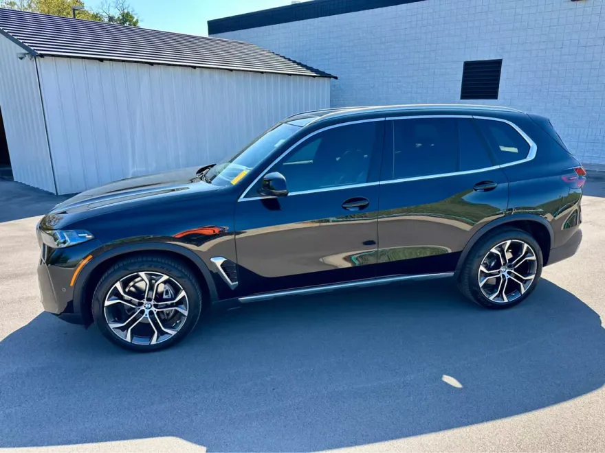 2025 Bmw X5 xDrive40i photo 1