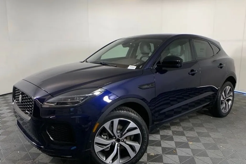 2024 Jaguar E-PACE P250 photo 1