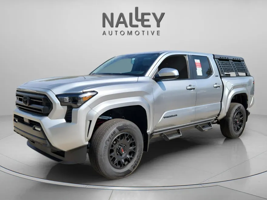 2025 Toyota Tacoma SR5 photo 1