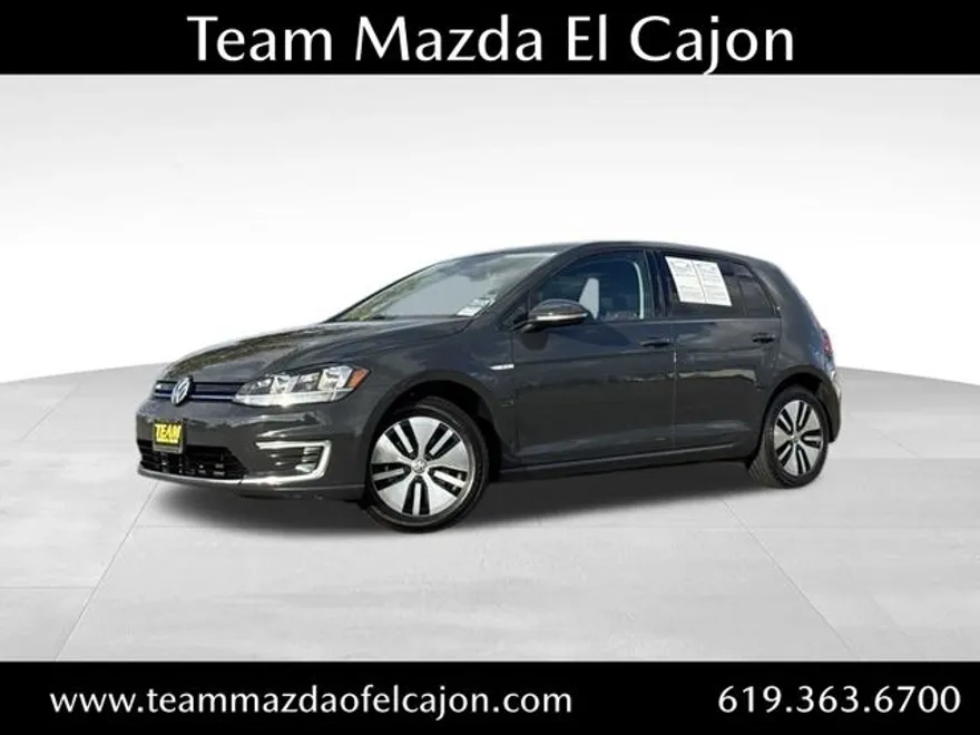 2019 Volkswagen e-Golf SE photo 1