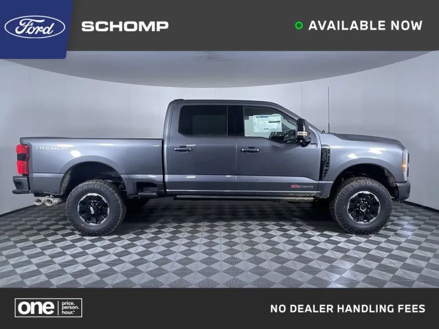 2025 Ford F-350 Platinum photo 1