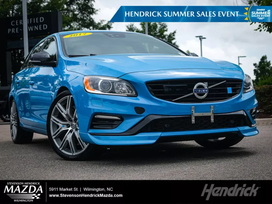 2017 Volvo V60 Polestar photo 1
