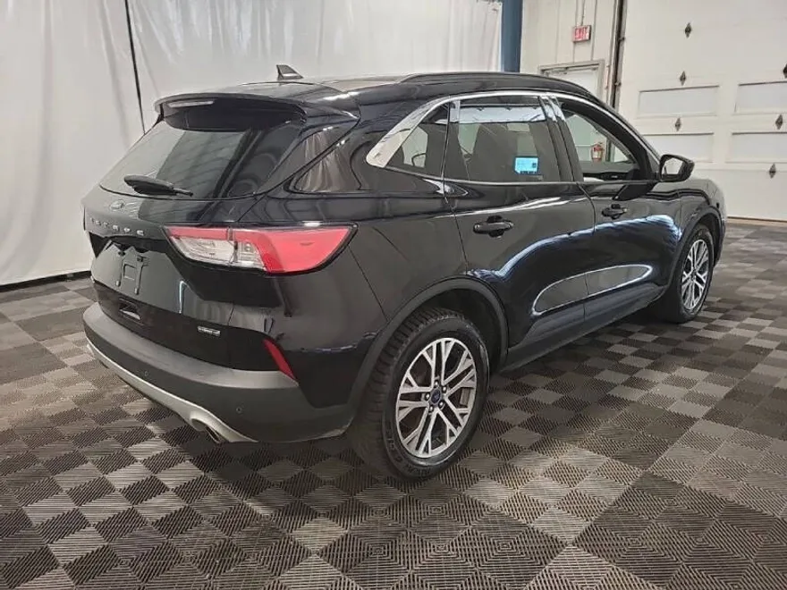 2021 Ford Escape Hybrid SEL photo 1