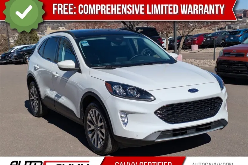 2022 Ford Escape Titanium photo 1
