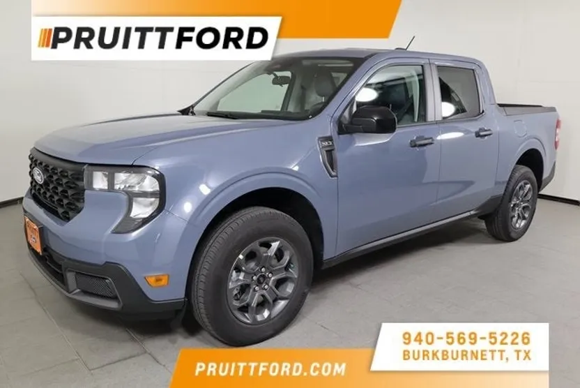 2025 Ford Maverick XLT photo 1