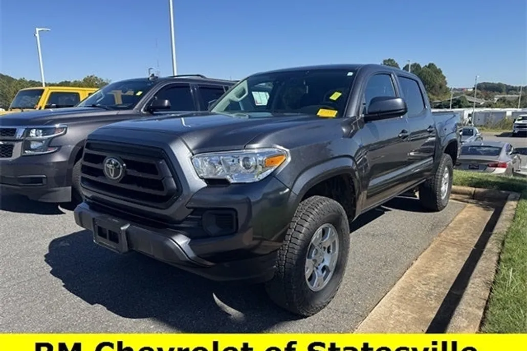 2021 Toyota Tacoma SR V6 photo 1