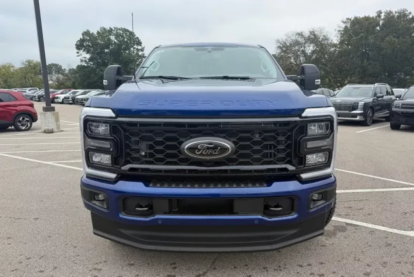 2026 Ford F-250 photo 1