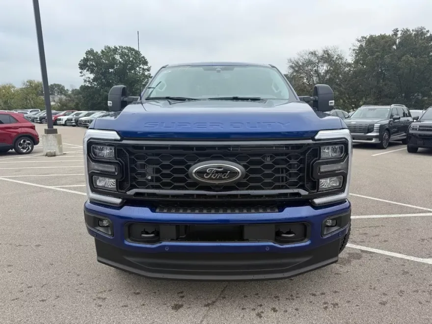 2026 Ford F-250 photo 1