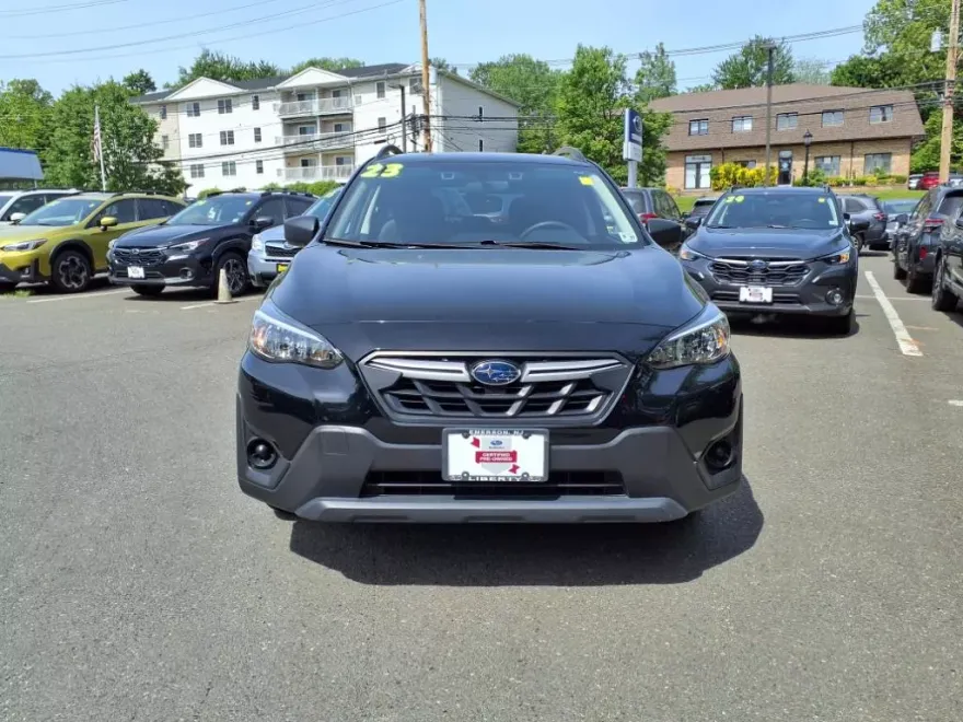 2023 Subaru Crosstrek Base photo 1