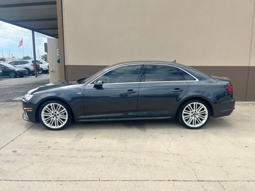 2019 Audi A4 2.0T Premium Plus photo 1