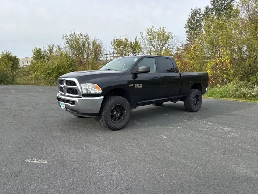 2016 Ram 2500 SLT photo 1