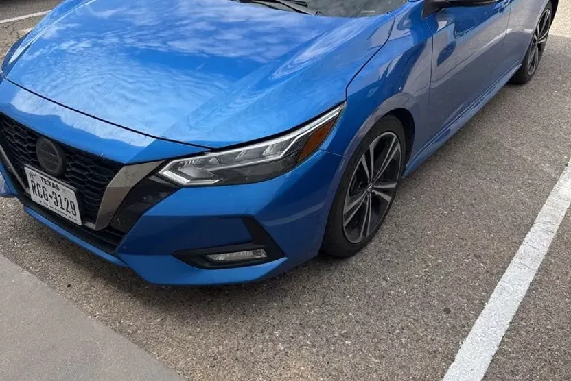 2020 Nissan Sentra SR photo 1