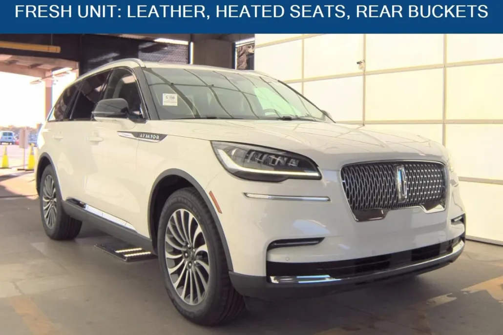 2023 Lincoln Aviator Reserve photo 1
