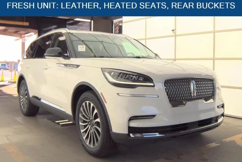 2023 Lincoln Aviator Reserve photo 1