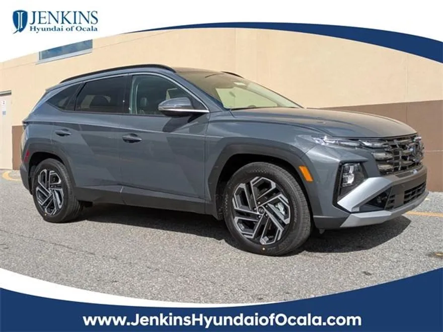 2025 Hyundai Tucson Limited photo 1