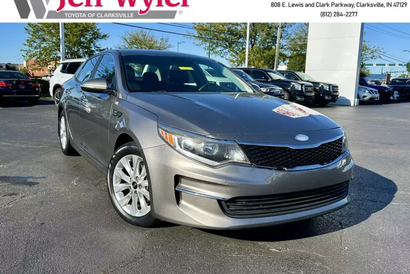 2018 Kia Optima LX photo 1