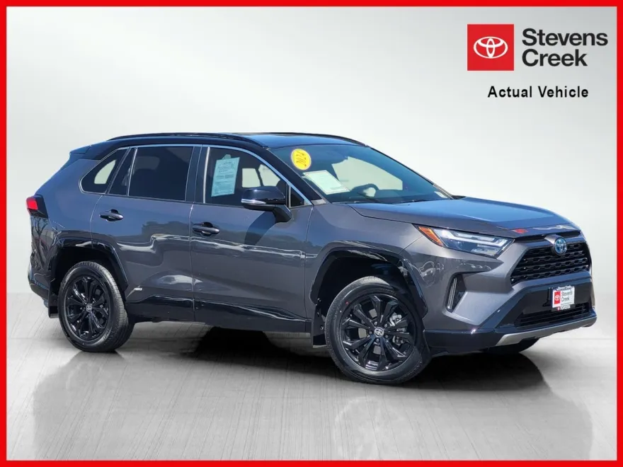 2024 Toyota RAV4 Hybrid XSE photo 1