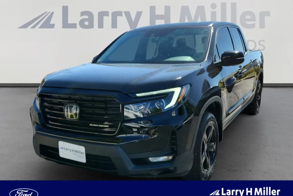 2022 Honda Ridgeline Black Edition photo 1