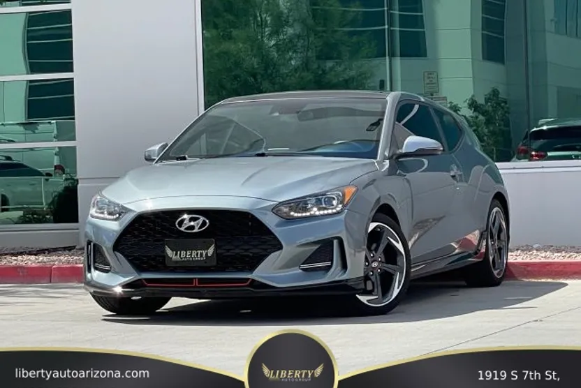 2020 Hyundai Veloster R-Spec Turbo Ultimate photo 1