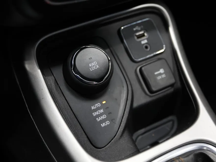 2019 Jeep Compass Latitude photo 15