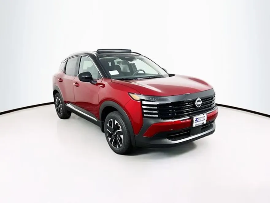 2025 Nissan Kicks SV photo 1