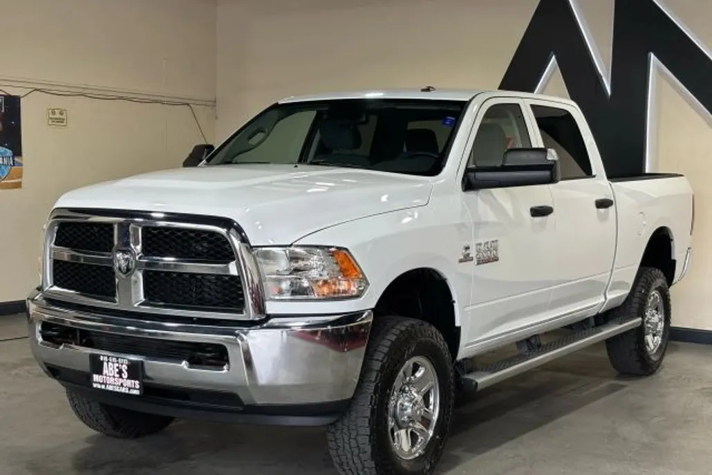 2014 Ram 2500 Tradesman photo 1
