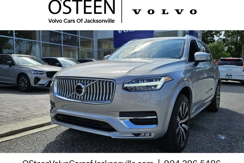 2025 Volvo XC90 Plus photo 1
